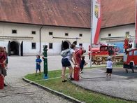 Feuerwehr erleben: Knapp 60 Teilnehmerinnen und Teilnehmer konnten im OÖ Feuerwehrmuseum St. Florian begrüßt werden.