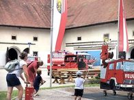 Feuerwehr erleben: Knapp 60 Teilnehmerinnen und Teilnehmer konnten im OÖ Feuerwehrmuseum St. Florian begrüßt werden.