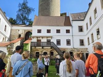 Sich gemeinsam bewegen: In netter Gesellschaft gibt es viel Interessantes zu entdecken!